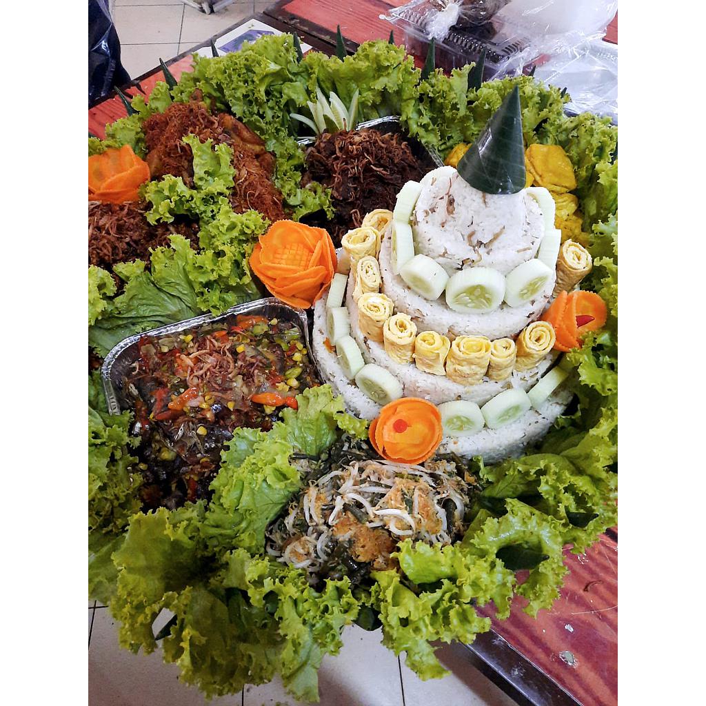 Tumpeng Nasi Liwet