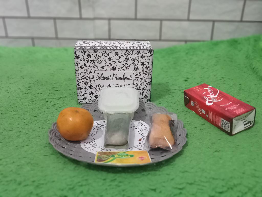 Snack box 1