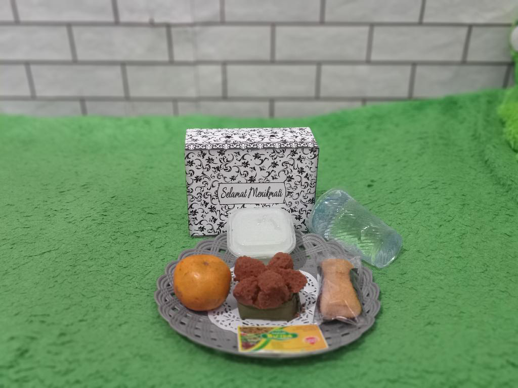 Snack box 2