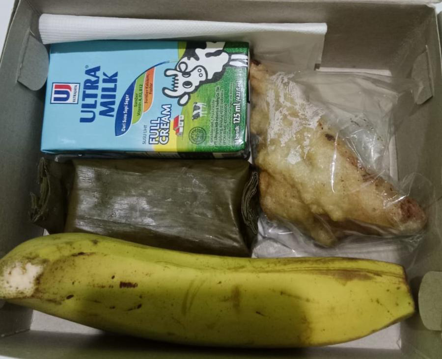 Snack Box 4 Dapoer Teh Imas