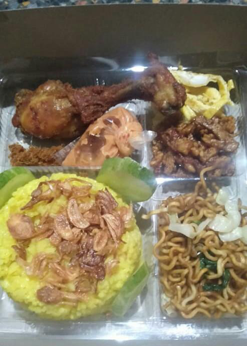 NASI KUNING BOX