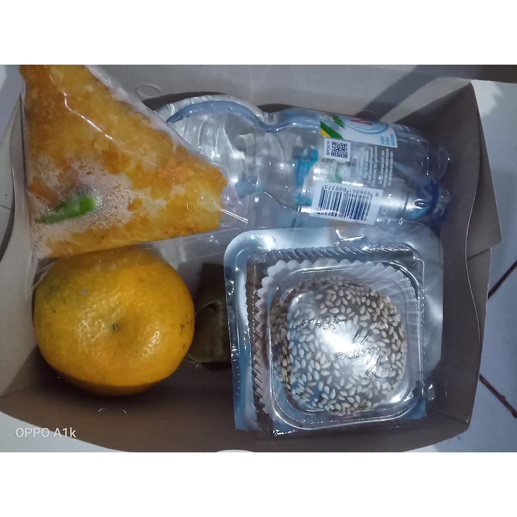 Snack Box Paket 2 by maman