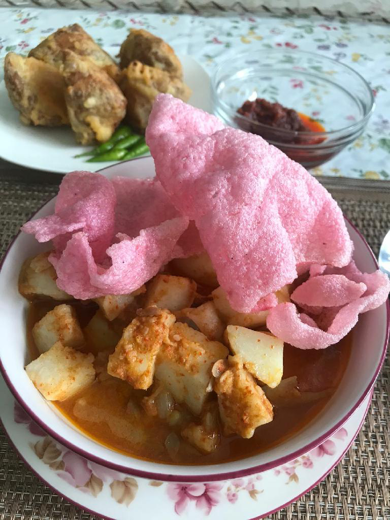ketupat sayur padang + rendang