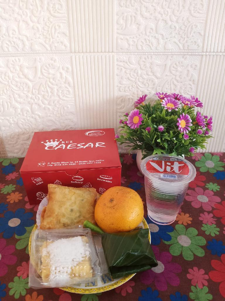 Snack Box Kue Caesar 07