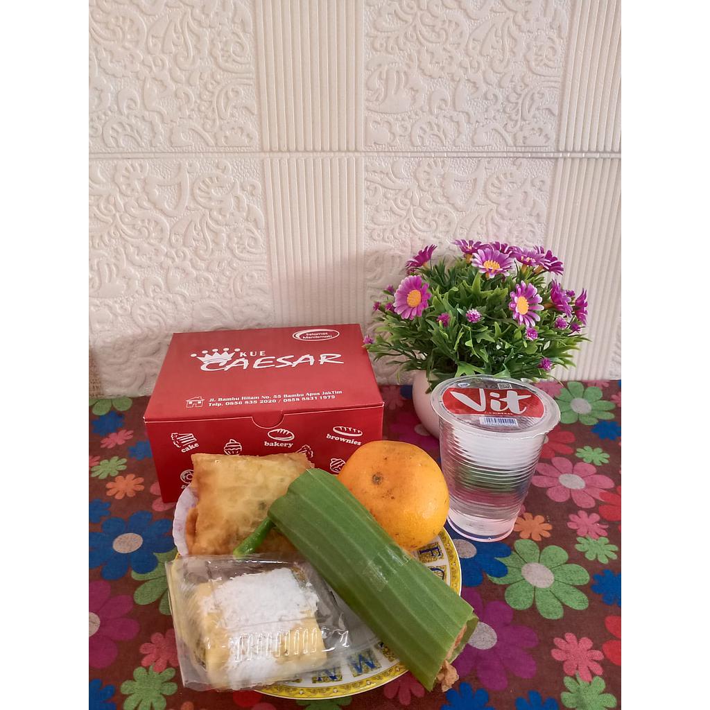 Snack Box Kue Caesar 08