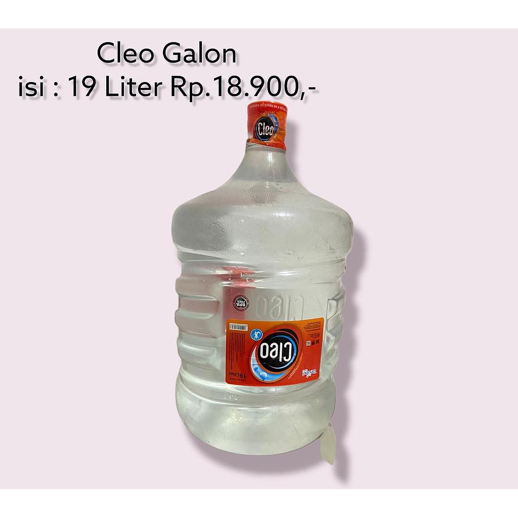 Cleo Galon