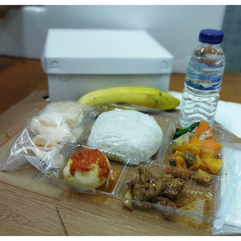 Paket Nasi Box By Mat'am Umma