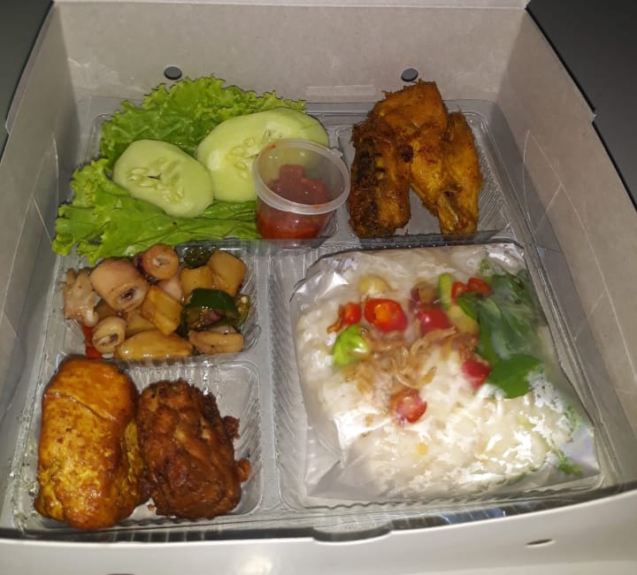 Nasi Liwet Sunda Indi Catering