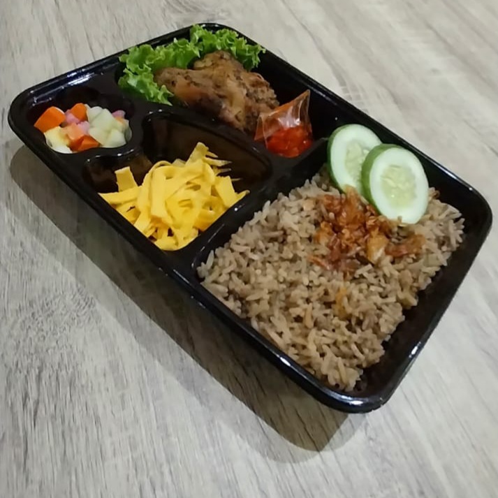 NASI KEBULI AYAM ROASTED REG