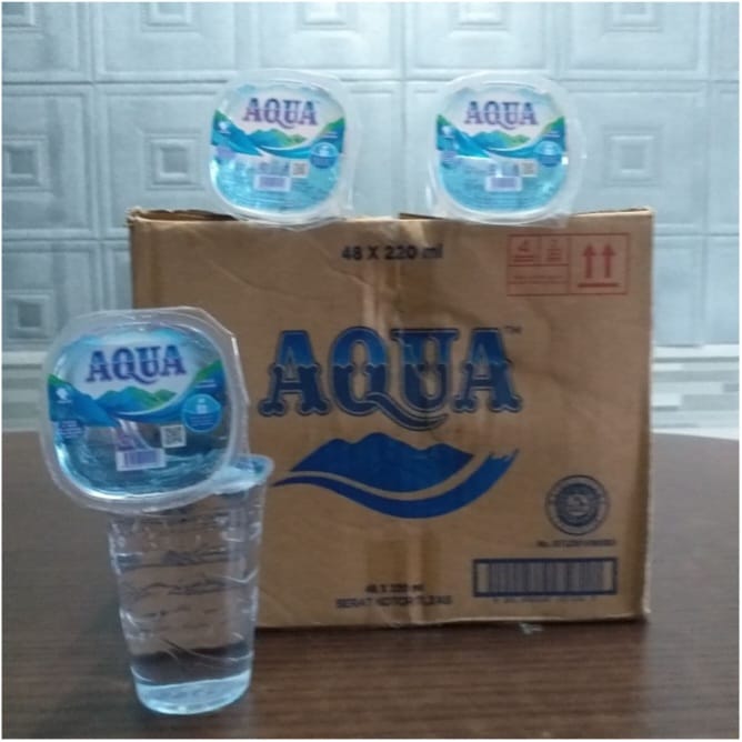 Aqua gelas 220ml