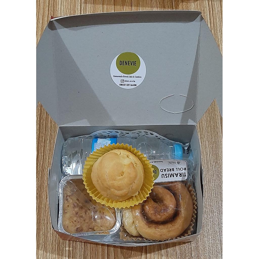 Snack Package Cinnamon Roll