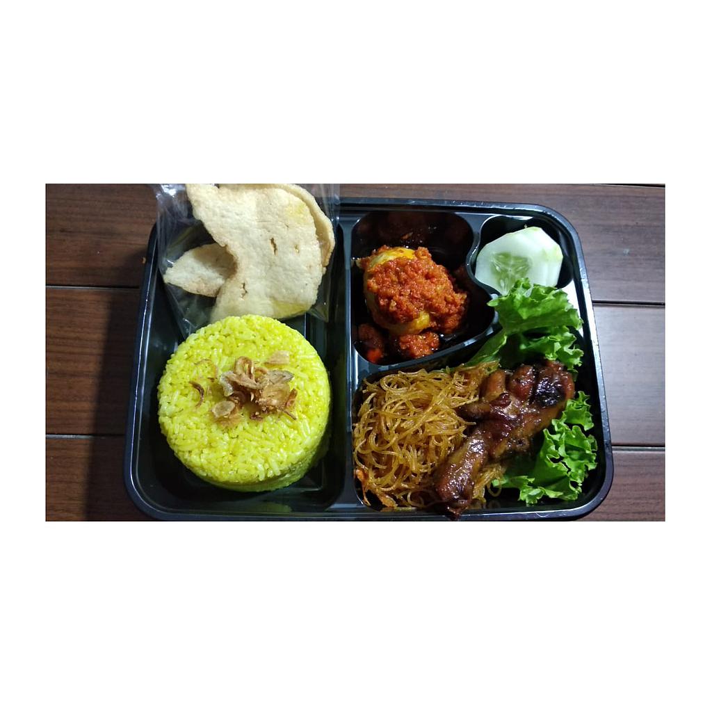 MINI BENTO NASI KUNING