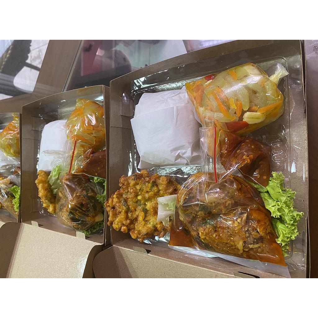 NASI BOX BUMBU BALI DAPOER KINAR