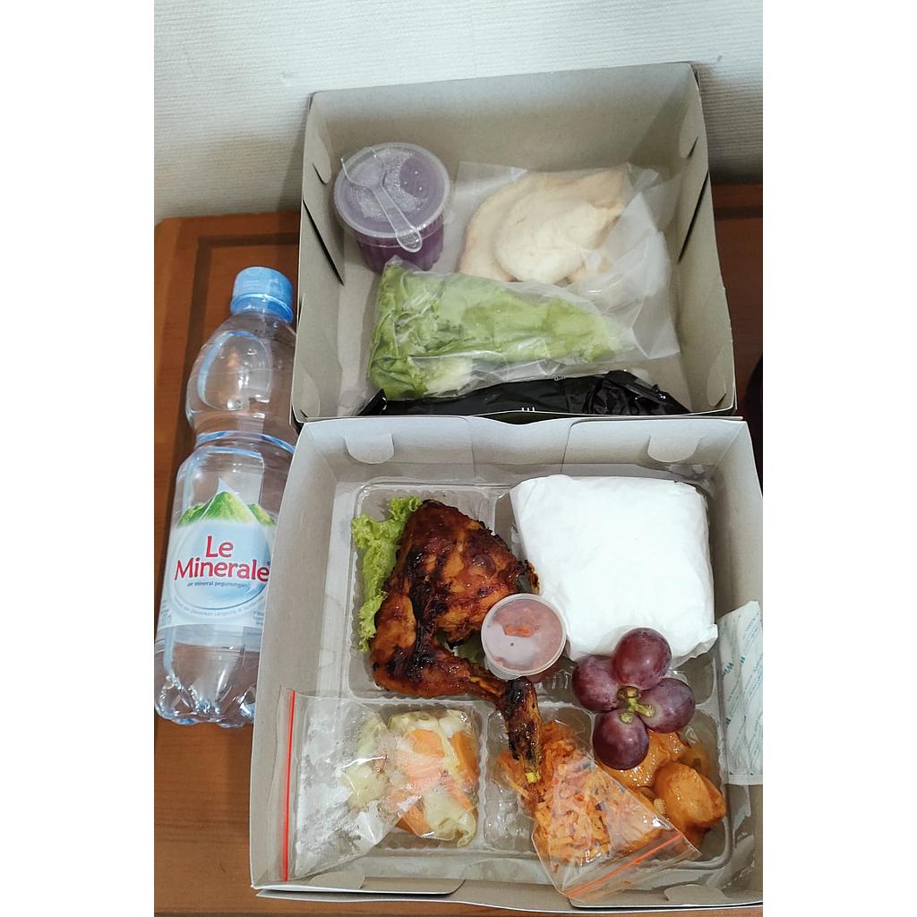 Nasi Box Paket 1 by Roro Kitchen