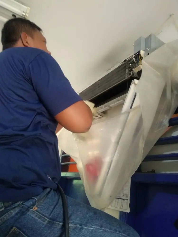 PENGISIAN FREON AC 2 PK