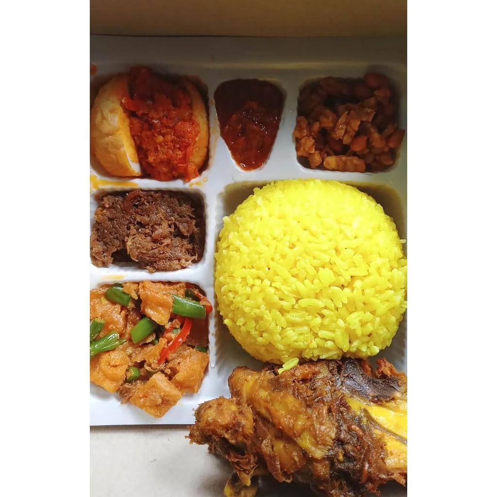 Nasi Kotak Mak-Mak