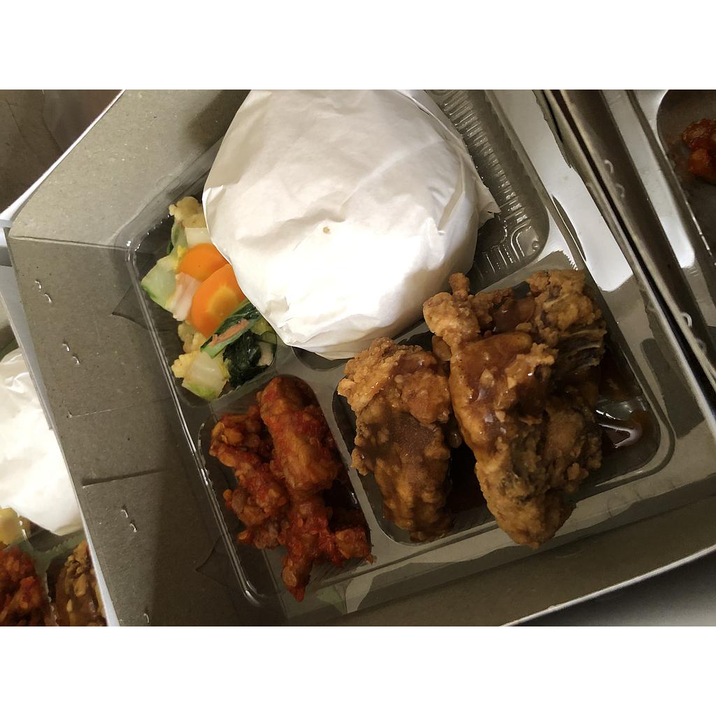 Snack box + Nasi box
