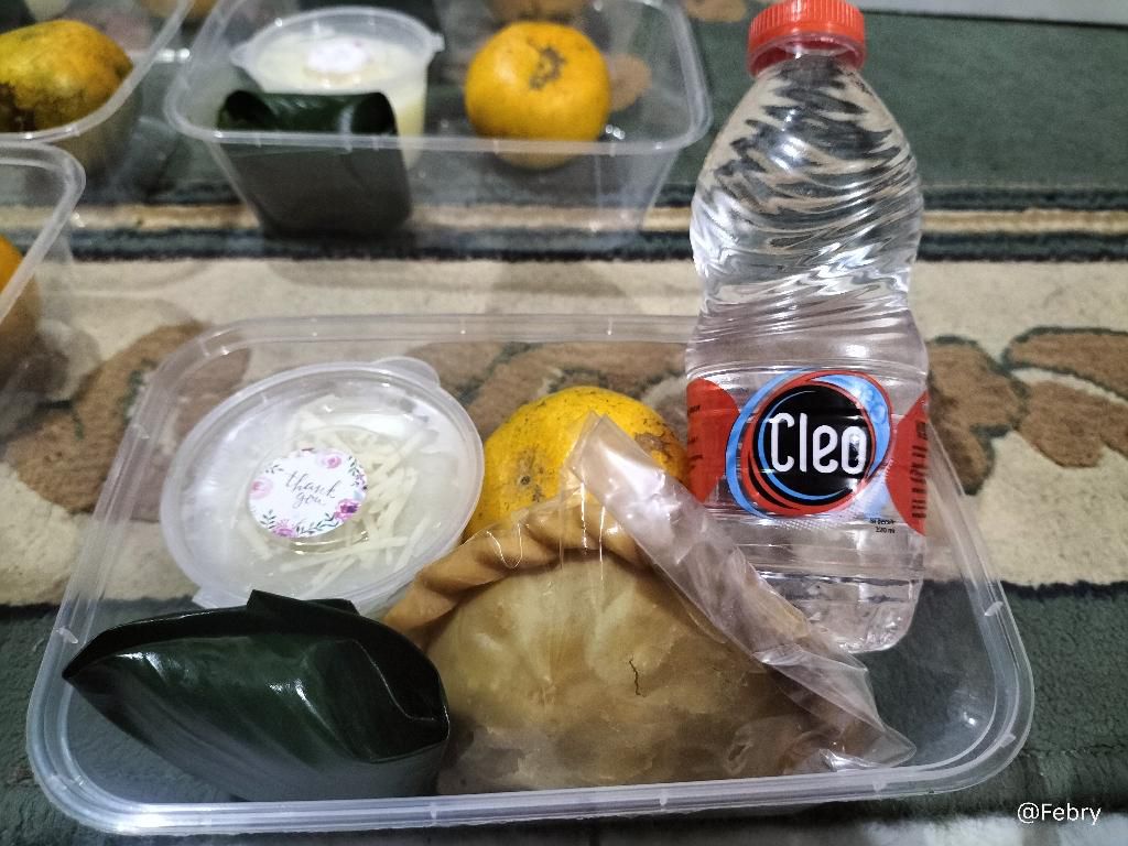 Snack box