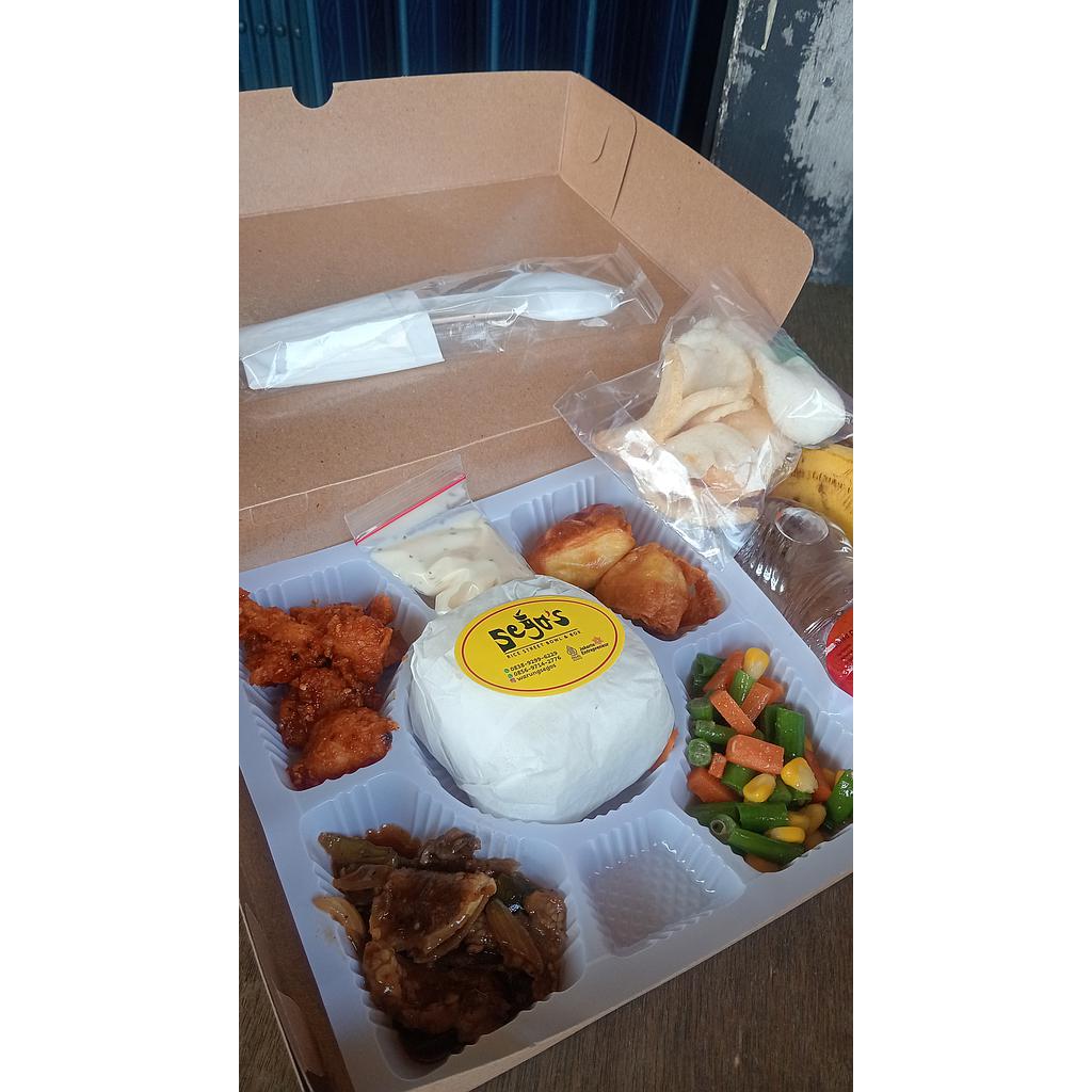 Nasi Putih Paket Komplit 1 Sego’s