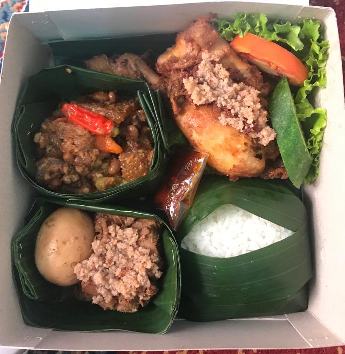 Paket Nasi Gudeg CR Food