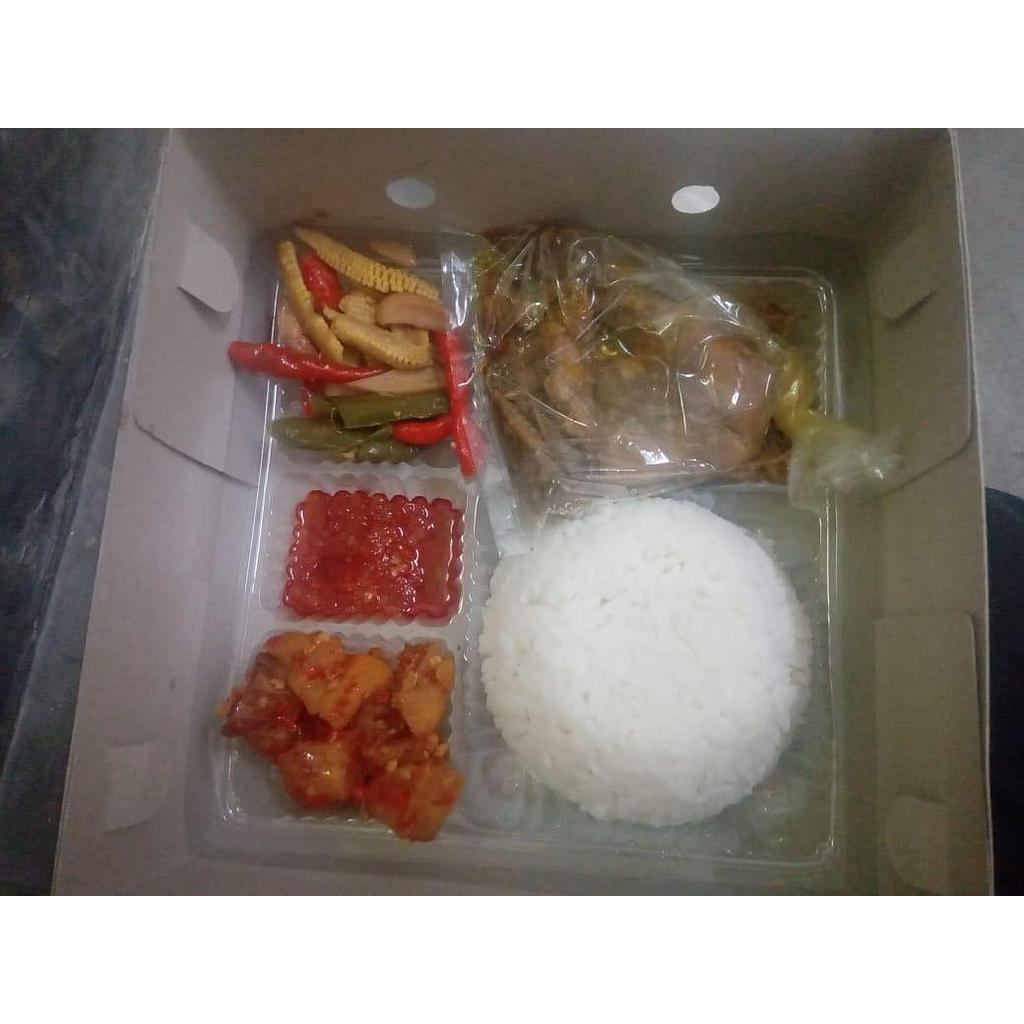 Paket Nasi Ayam goreng CR Food