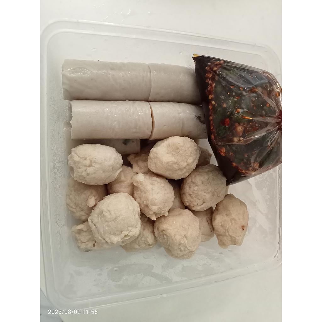 Pempek adaan