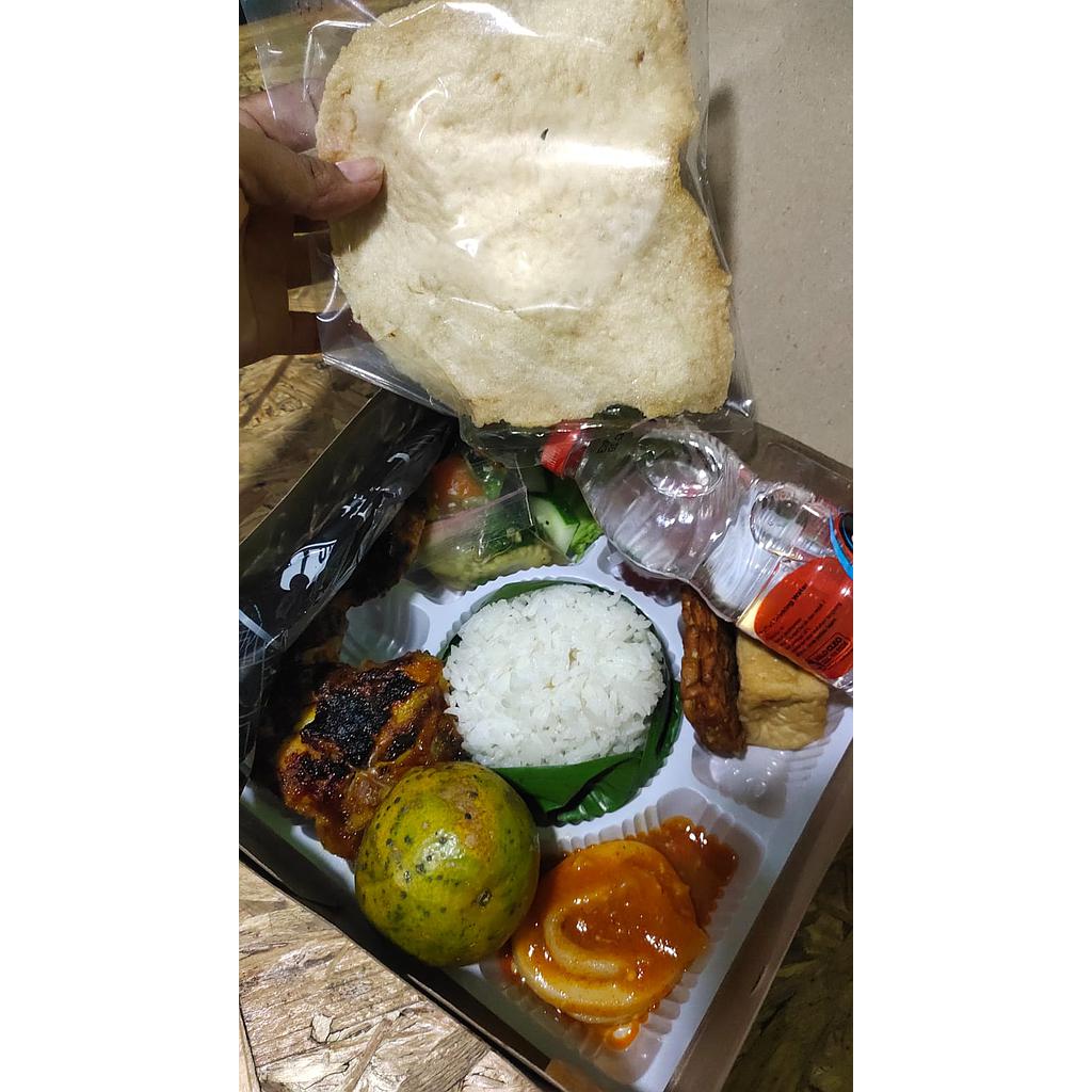 NASI BOX B