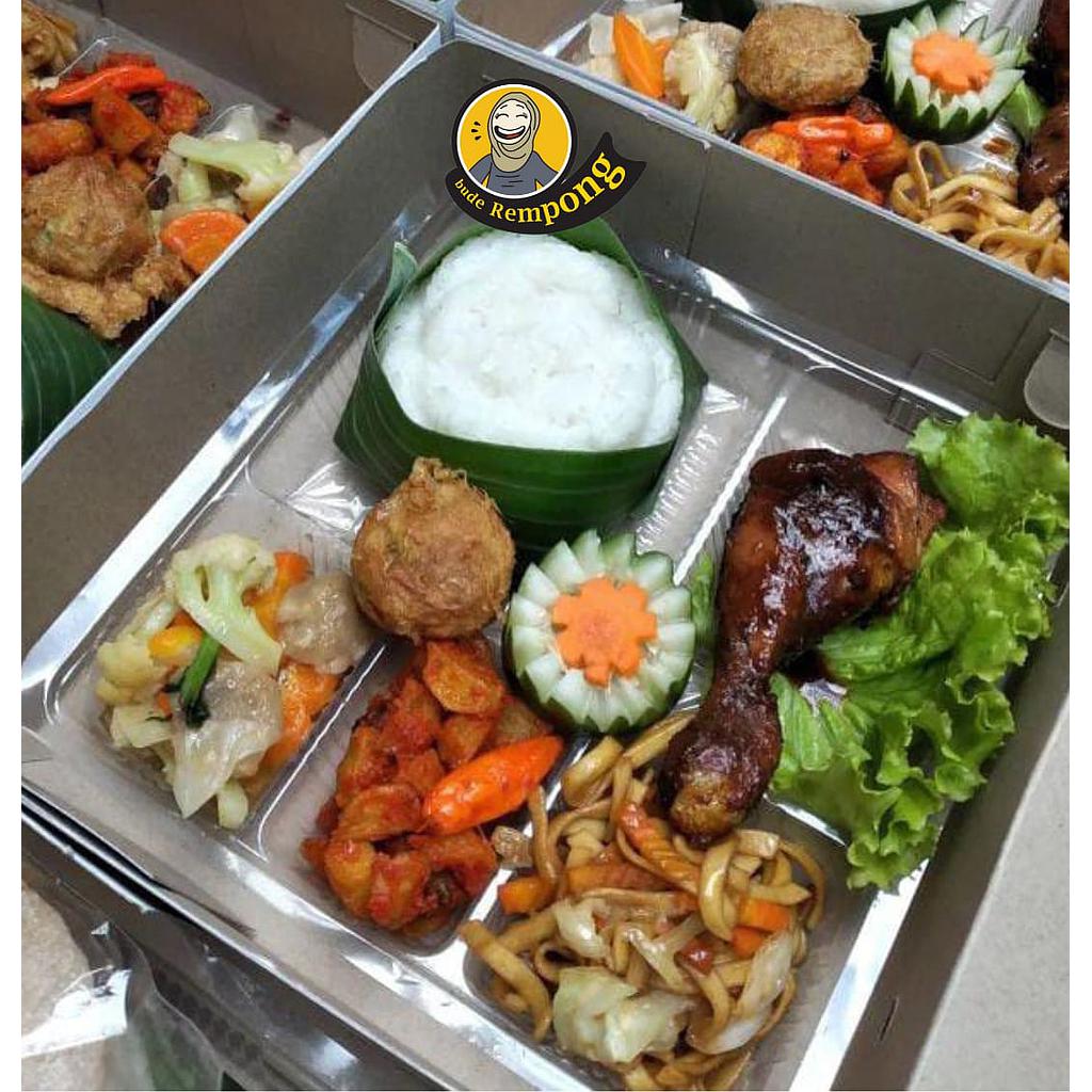 NASI BOX  AYAM  BUDE REMPONG 1