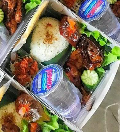 Nasi Paket 2