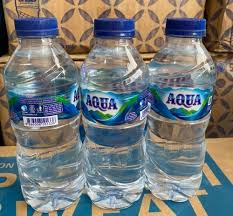 Aqua Botol 330ml &quot;PD ANGGUN&quot;