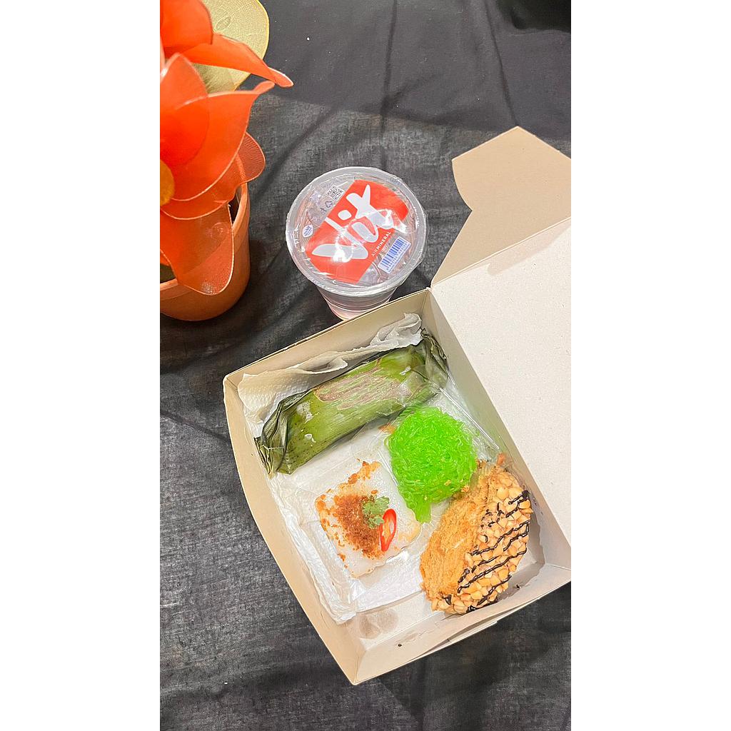 Snack Box Coconut Cathering