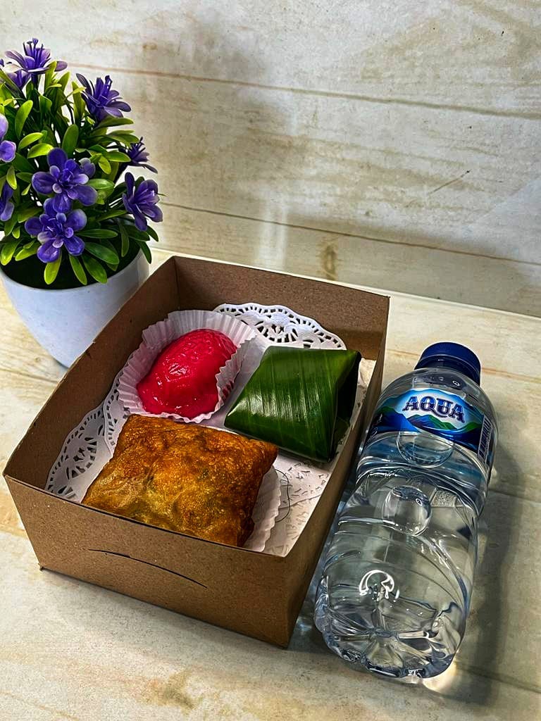 Snack Box Adinda 4