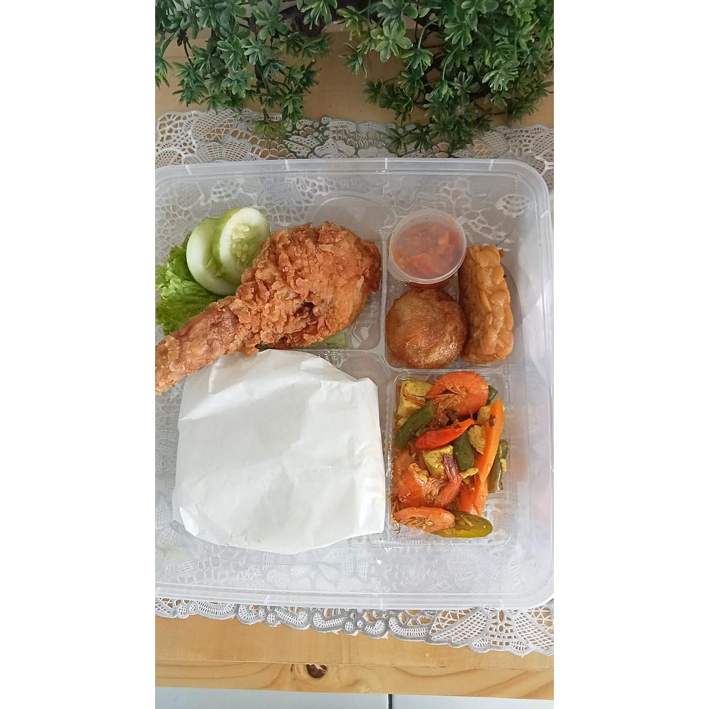 Nasi ayam geprek Afza Dish