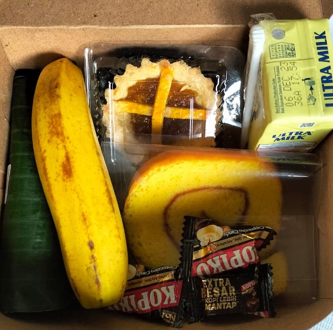 Snack Box Menu 9 Catering81