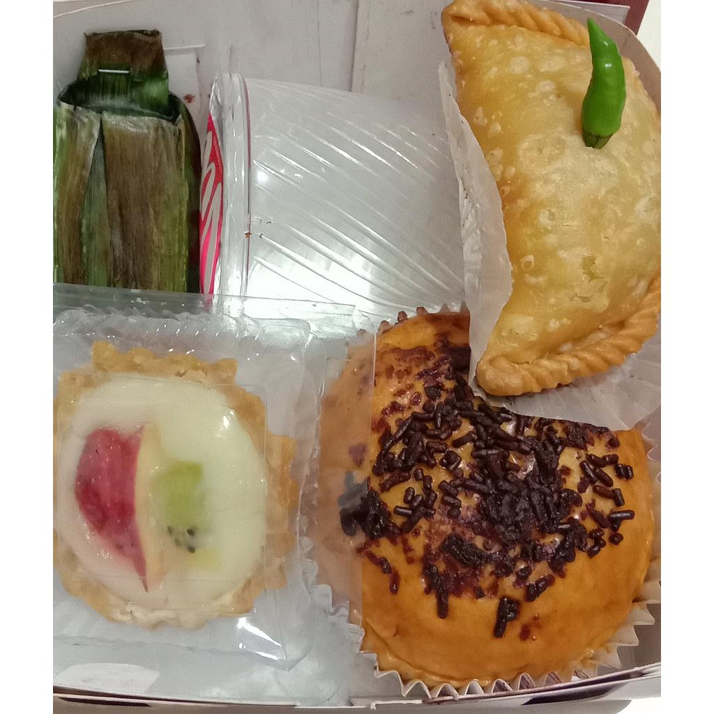 Paket Snack Box 20