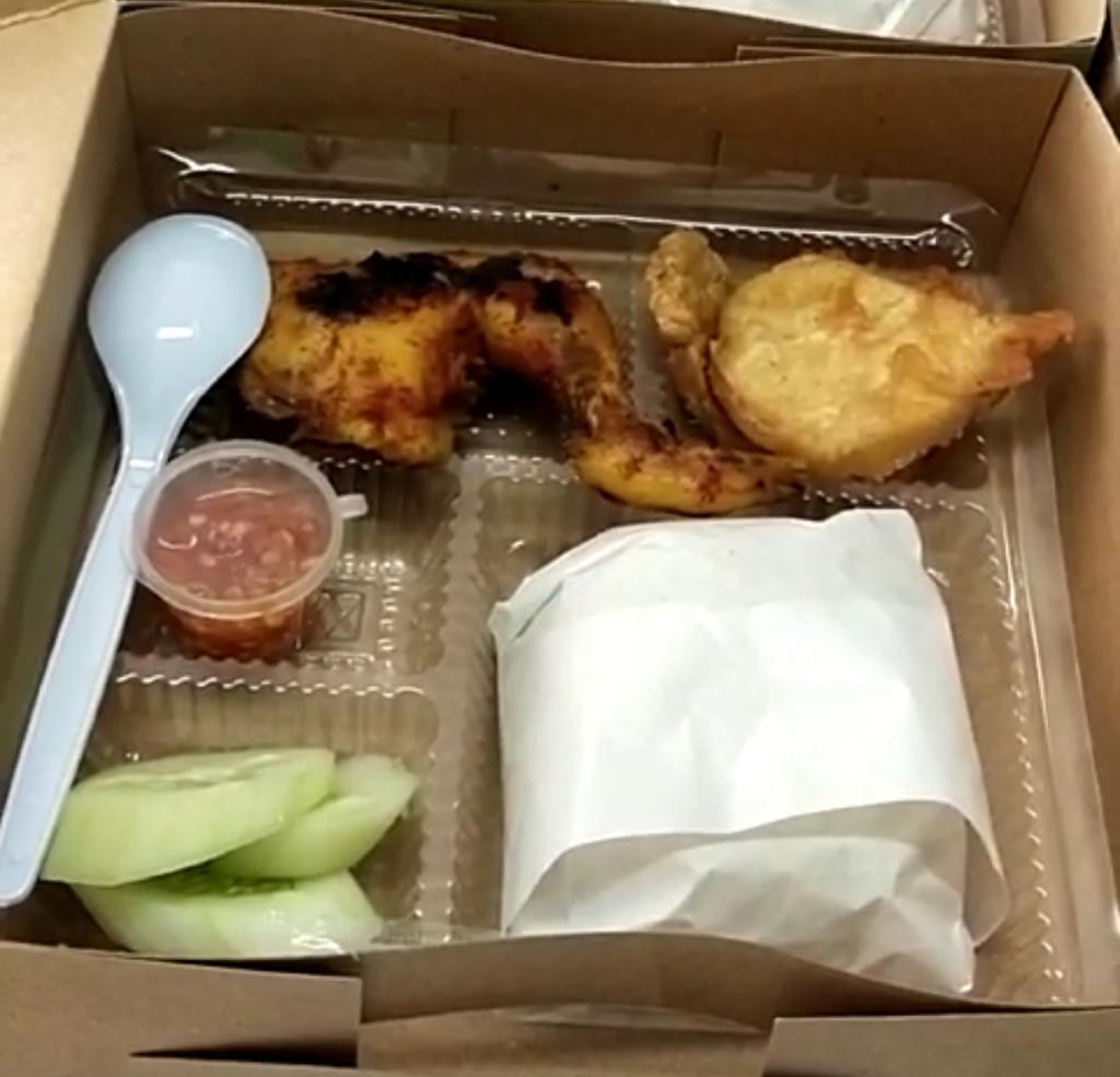 Nasi Box Ayam Bakar 1