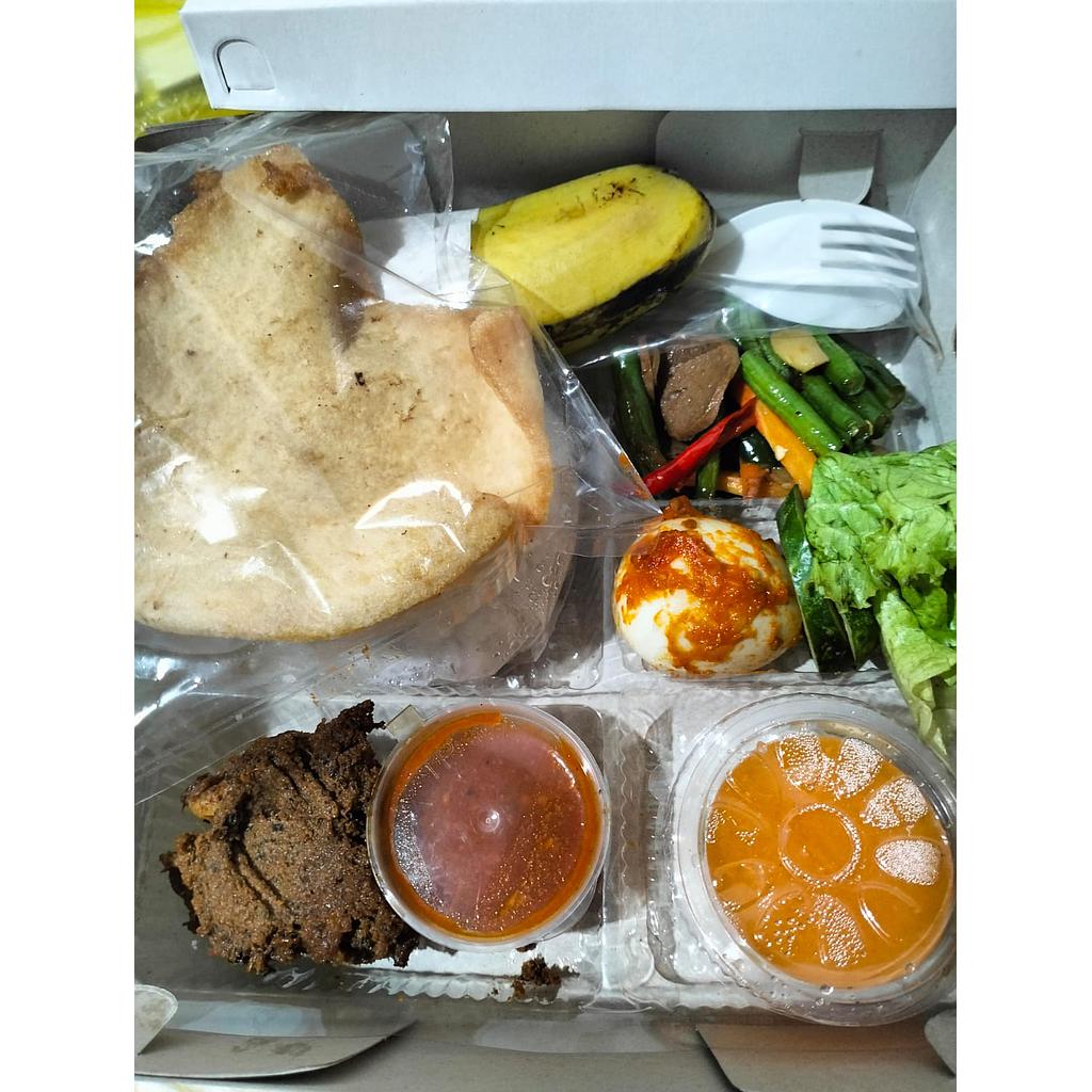 NASI BOX WARUNG MAMAKE HJ KAMSIYAH