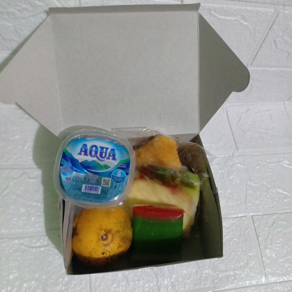 SNACK BOX 1