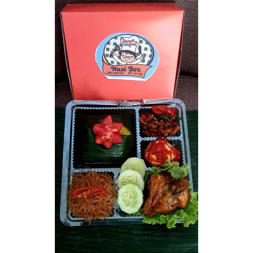 Paket Komplit Nasi dan Snack Box