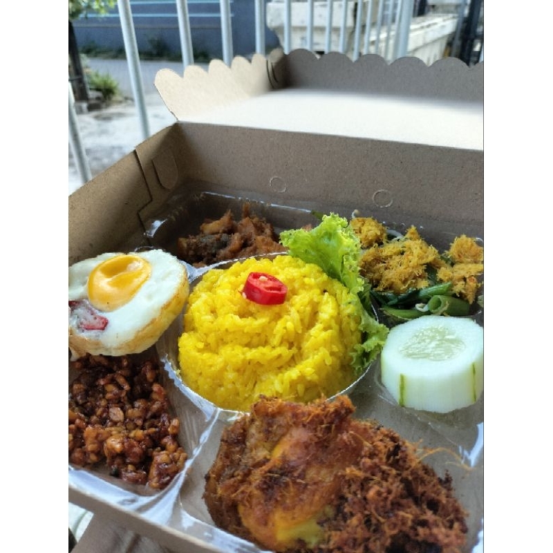 Mas Fathir Nasi Kuning