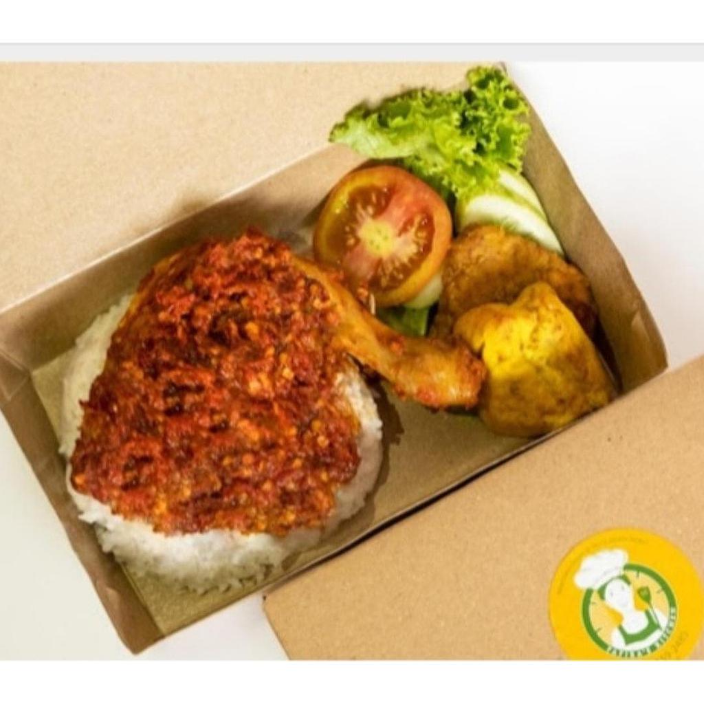 Ayam geprek Sambel Merah