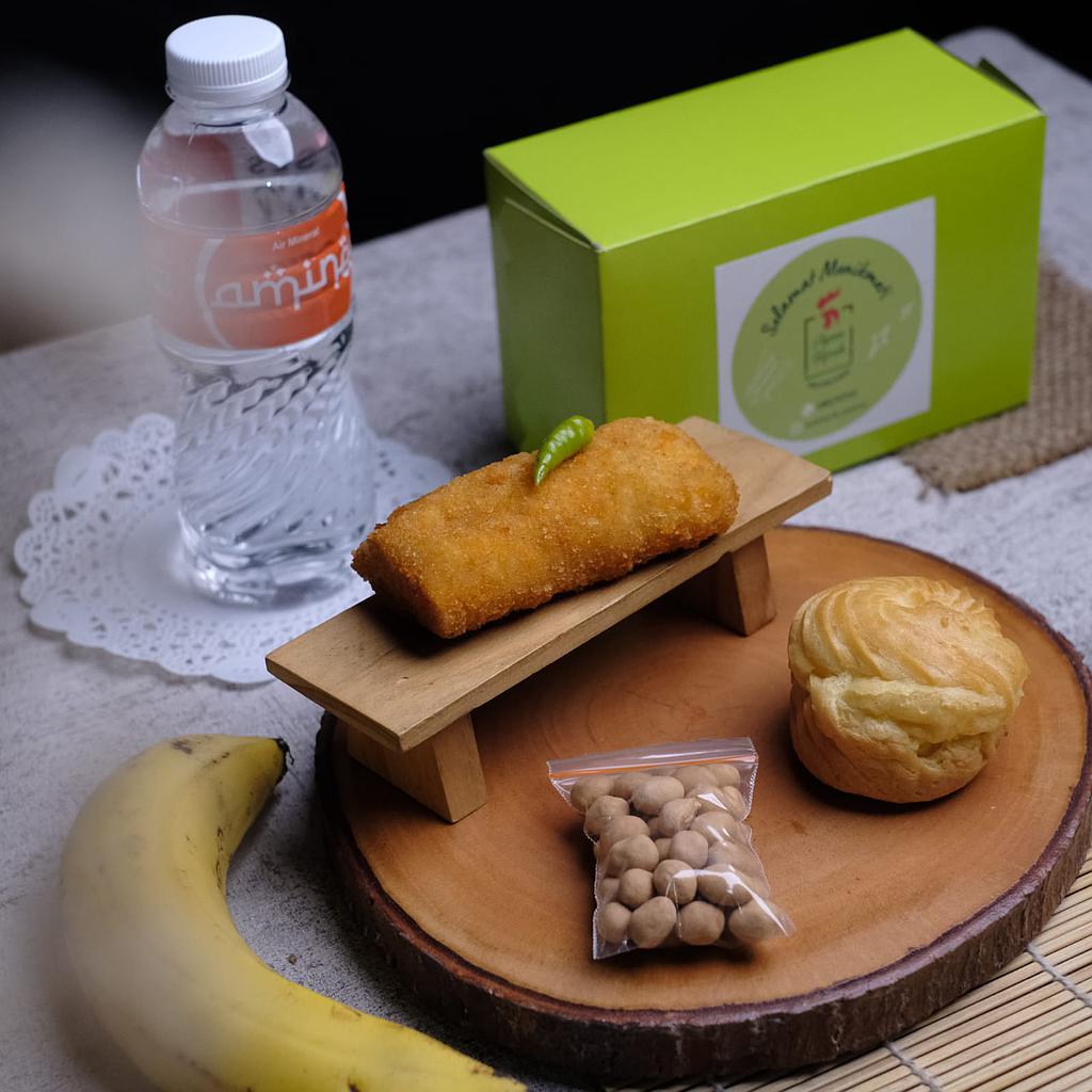 B. Hijrah Snack Box
