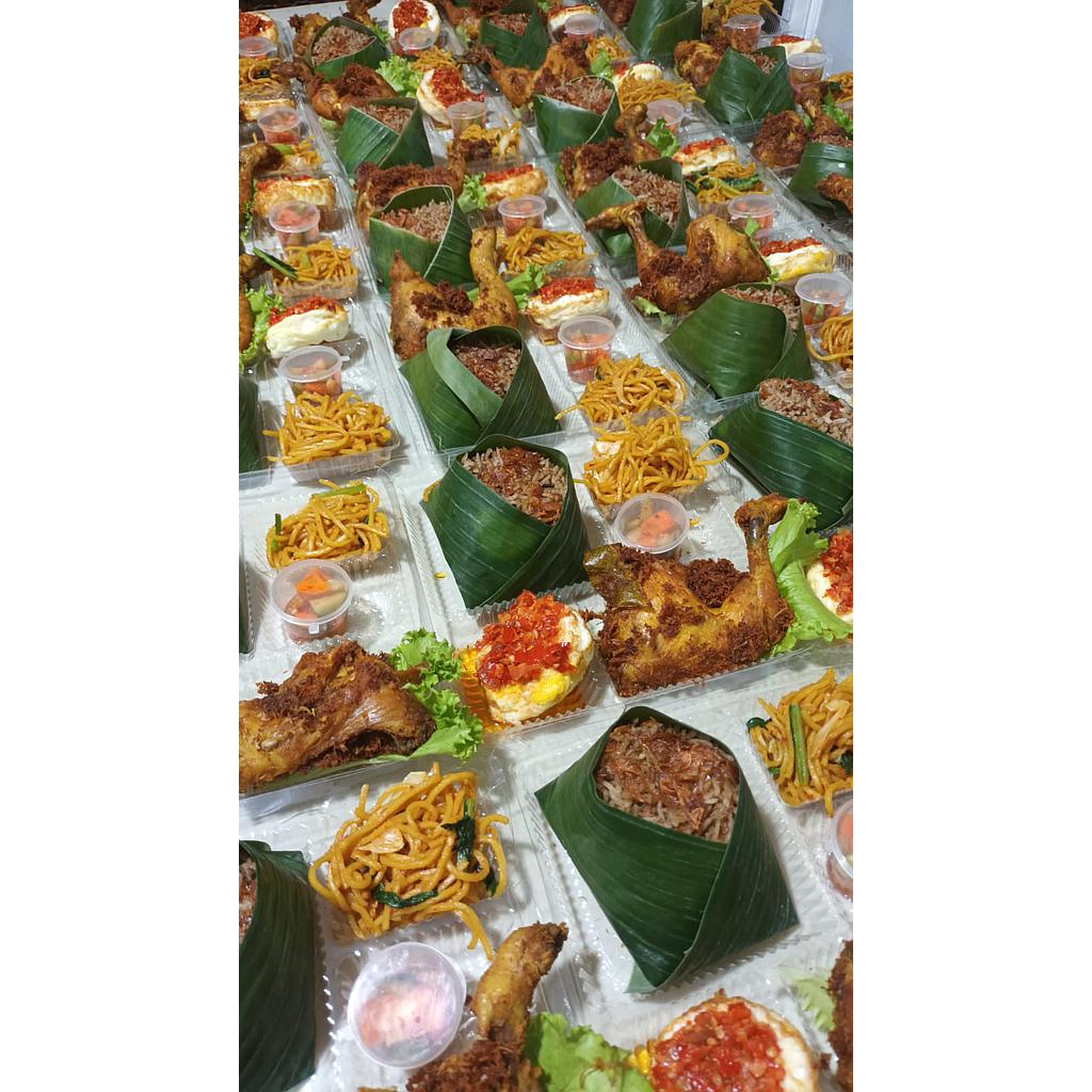 Paket Makanan Tambahan Pendamping