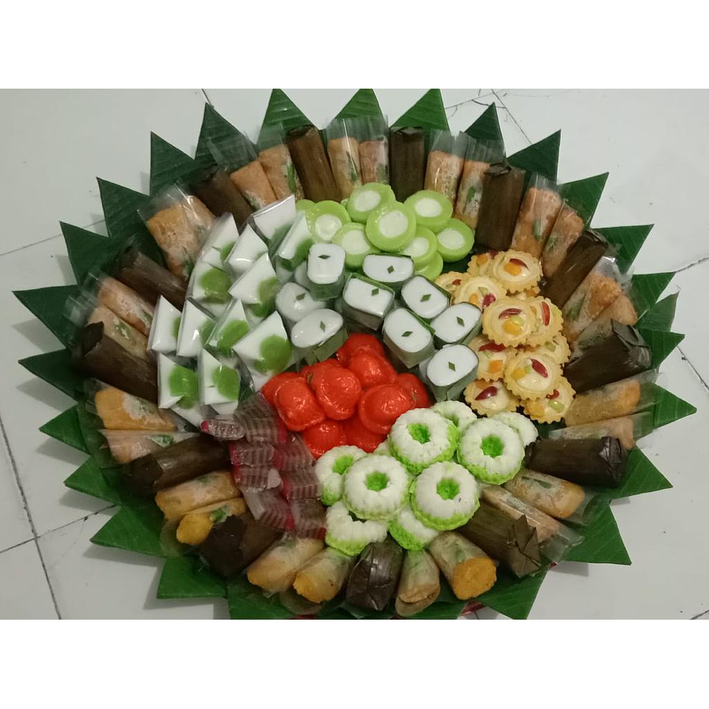 Tampah/Tumpeng Jajanan Pasar