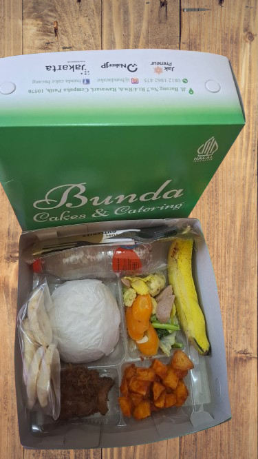 Paket Nasi Box Super Meriah by Bunda Cake Bacang