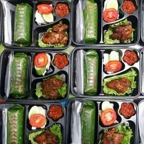 Paket 15 Snack Box &amp; 15 Nasi Box