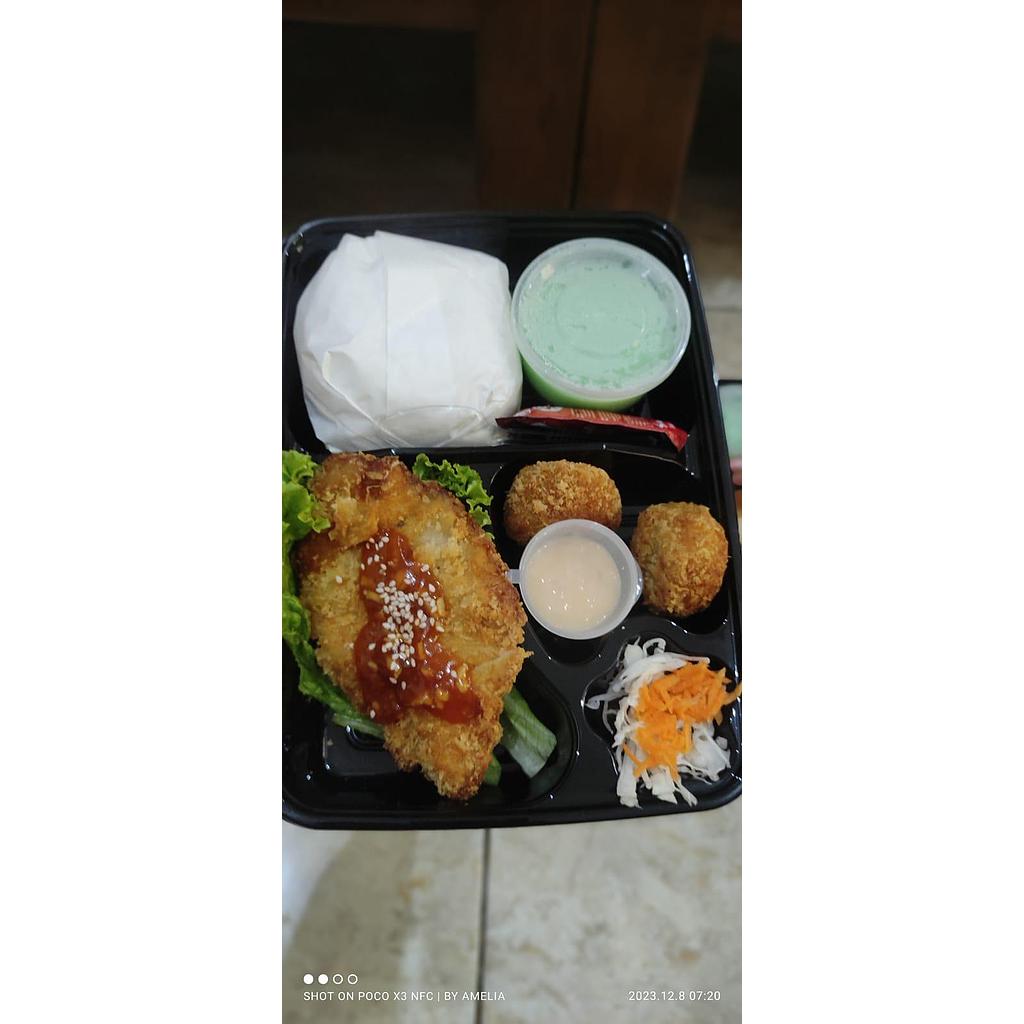 Nasi Box Chicken Katsu Salad - Dapur Ibun