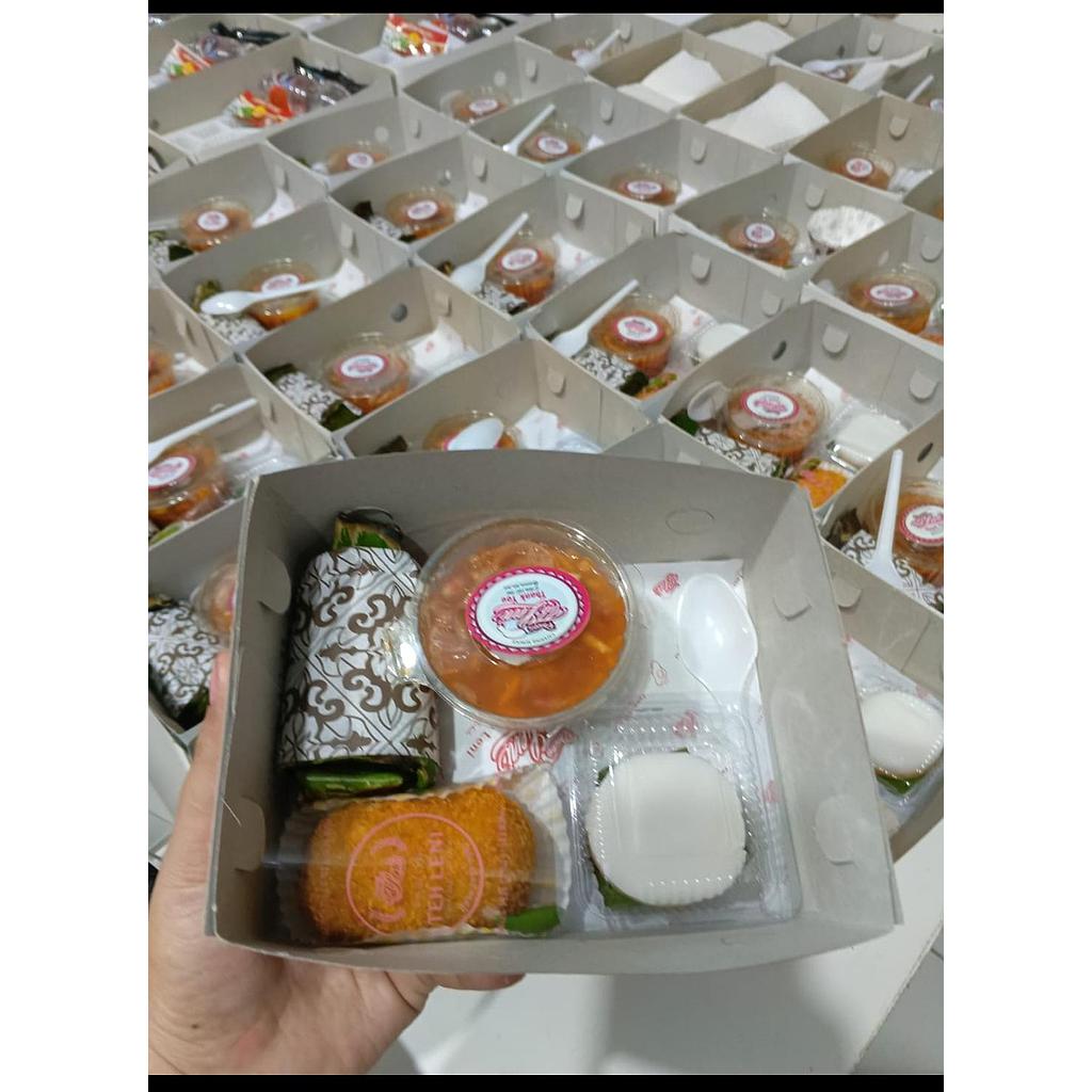 snack box premium 