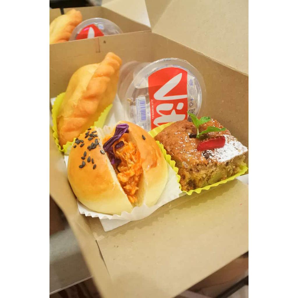 Snack Box Soe Recipe (Panada, Chicken bulgogi, banana muffin)