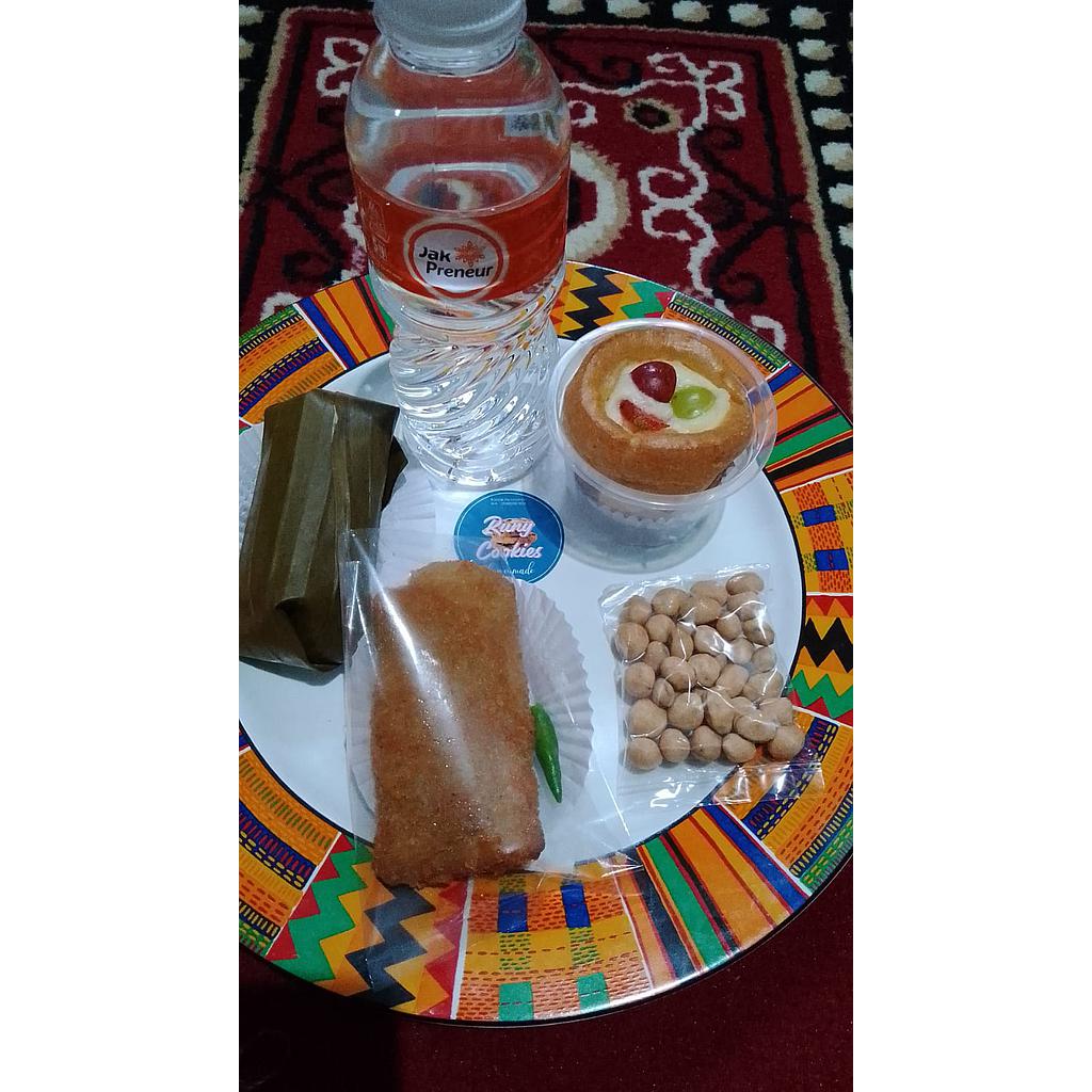 Snack Box Runny's